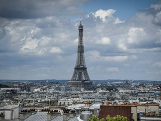 Nach Corona-Pause: Eiffelturm öffnet wieder für Besucher