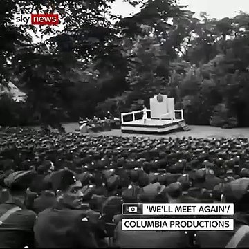 Vera Lynn, légendaire chanteuse britannique pendant la Seconde Guerre mondiale, est décédée à l’âge de 103 ans