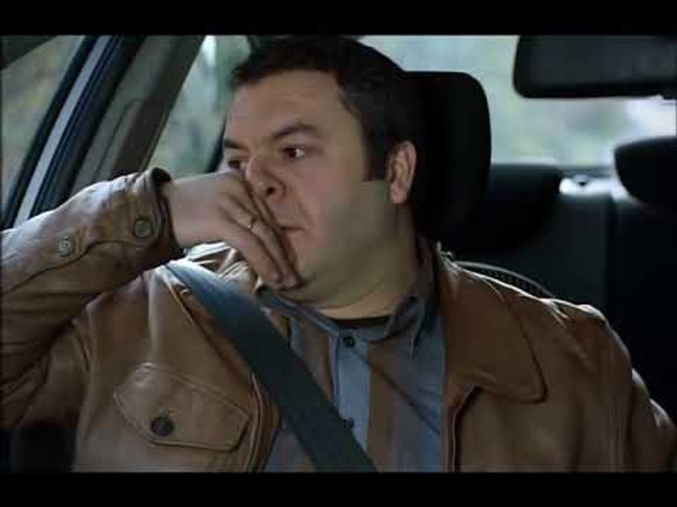 Cemil Herşeyi Ayşe İçin Yapıyor - Koyu Kırmızı 2.Bölüm