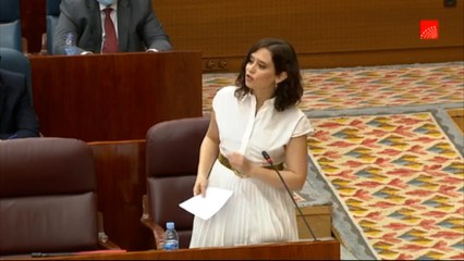 Ayuso defiende su gestión en la Asamblea de Madrid