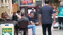 Taksim’de yasak olmasına rağmen maskesiz dolaştılar