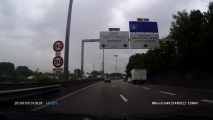 Il rate un virage et sa voiture finit à un endroit inimaginable