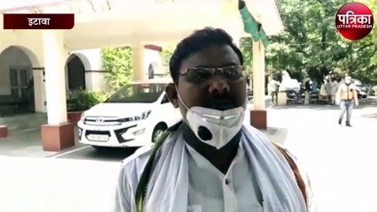 इटावा में महेवा ब्लाक प्रमुख अशोक चौबे के पक्ष में उतरे प्रधान