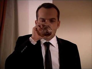 Mahir Kumardan Vazgeçmiyor - Koyu Kırmızı 9.Bölüm