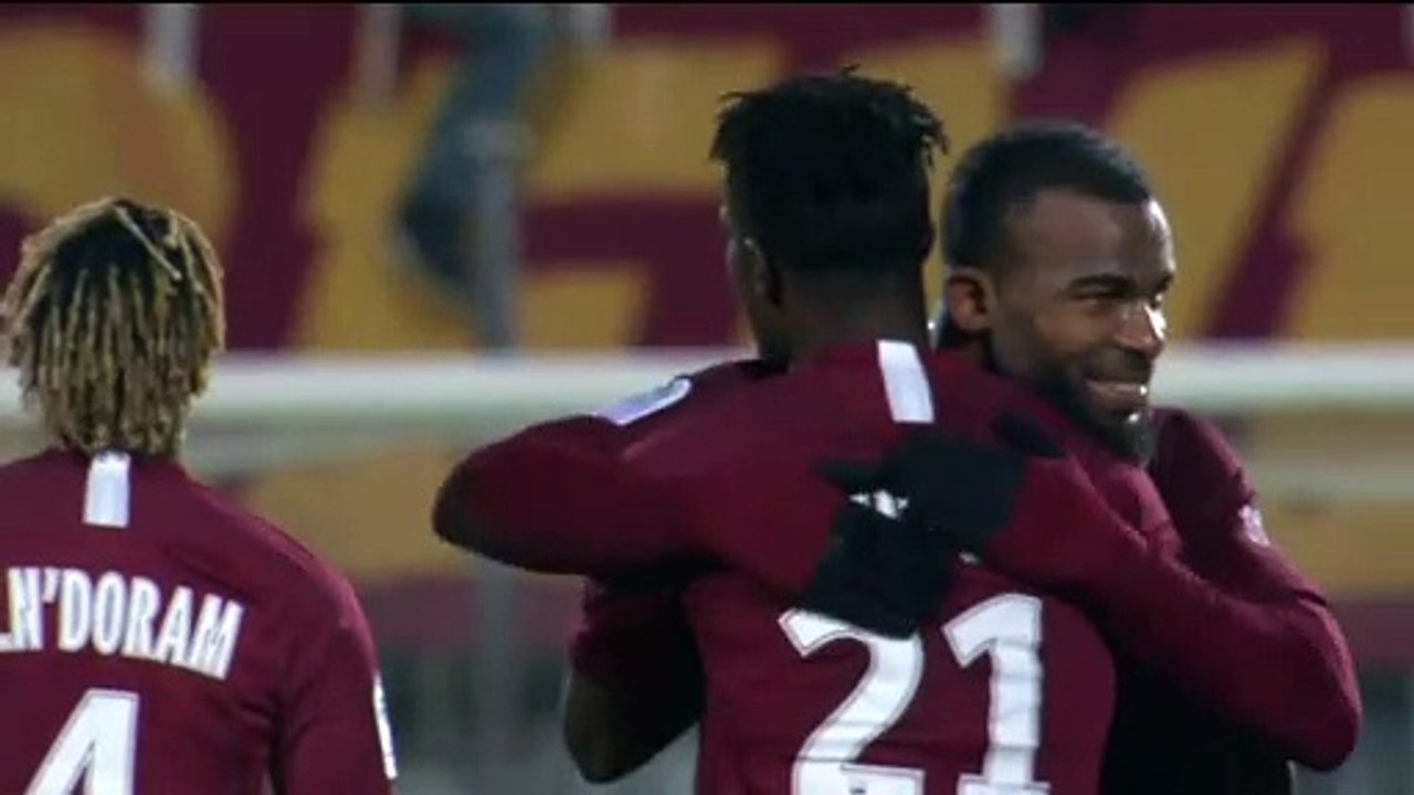 John Boye rempile !