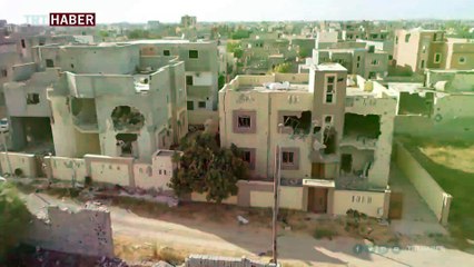 Libya’da TRT Haber, darbeci Hafter’e bağlı komutanla hücrede konuştu