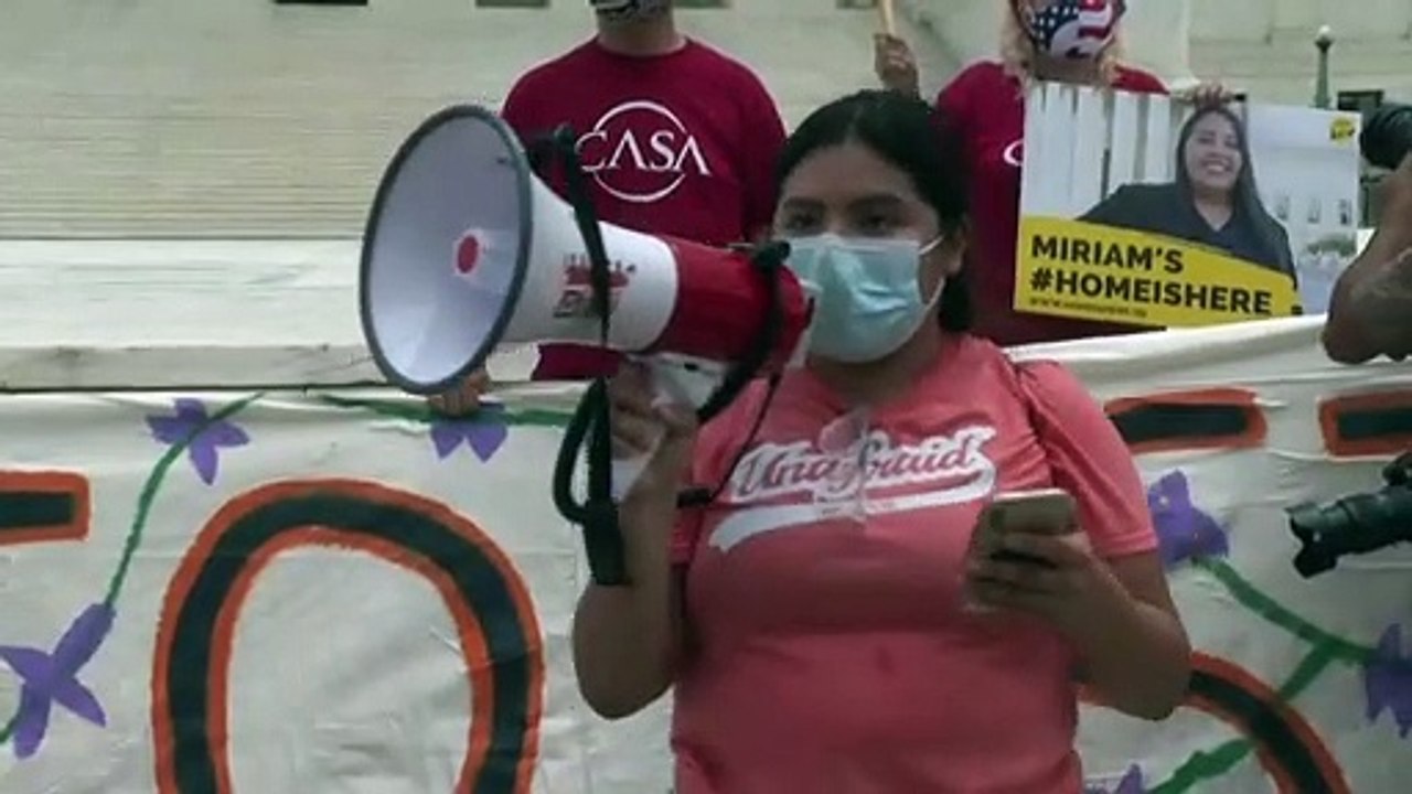Corte Suprema ampara a migrantes “dreamers” en EEUU