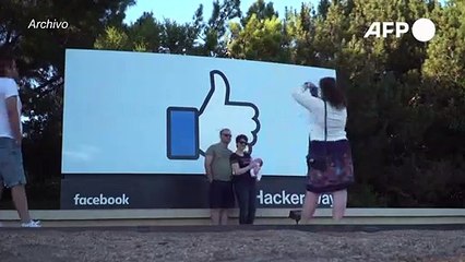 Facebook retira publicidad de Trump que incluía símbolo nazi