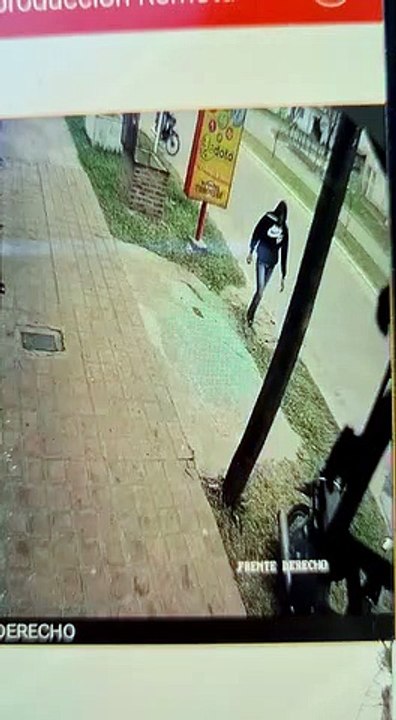 Robaron una moto en una farmacia ubicada por Avenida Italia N°1657