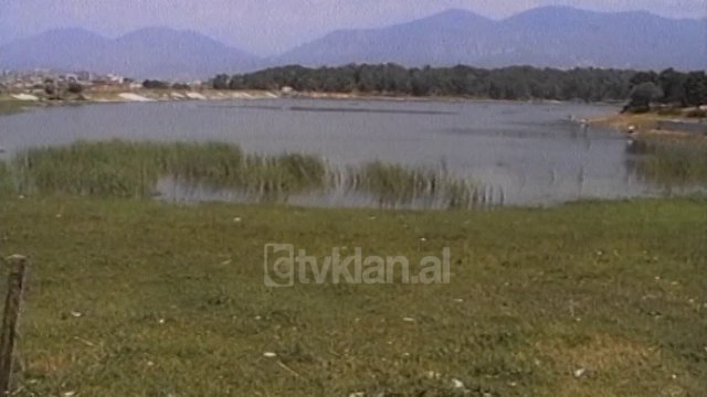 Plehrat tek Liqeni Artificial - (11 Qershor 2000)