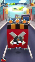 Talking Tom Gold Run - Astronaut Tom with Reverse Run Mode