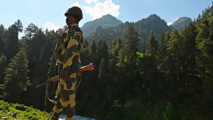 India and China attempt to de-escalate border tension after deaths