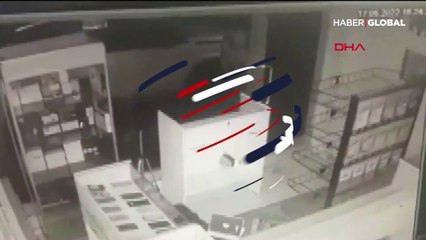 50 saniyede 50 bin liralık soygun