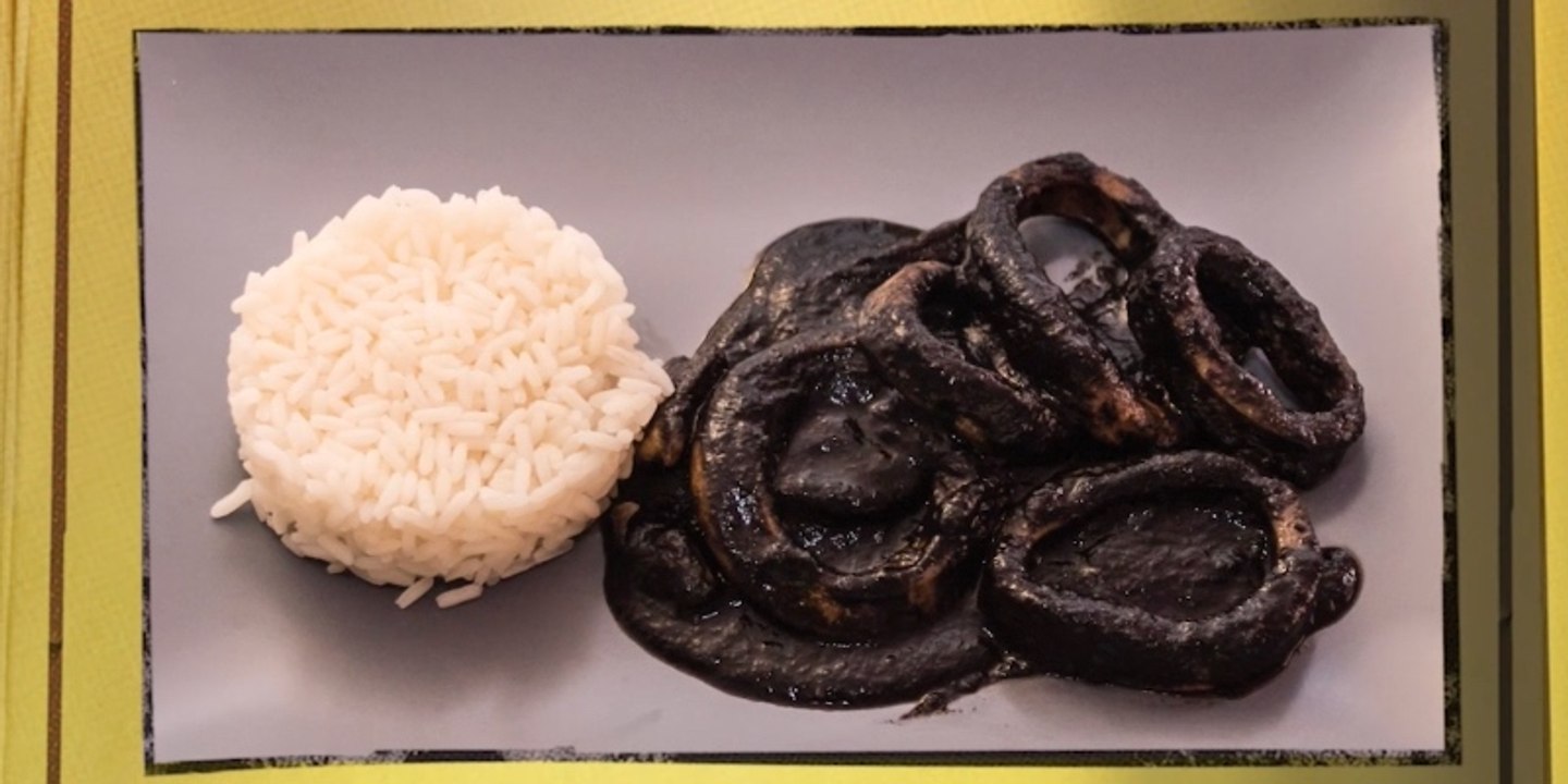 Receta de calamares en su tinta con arroz blanco: paso a paso