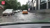 İstanbul'da şiddetli yağmur hayatı olumsuz etkiledi