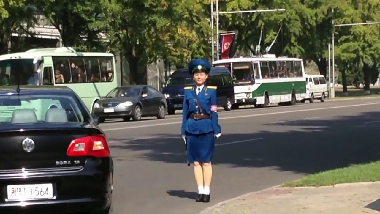 pyongyang trafic cops