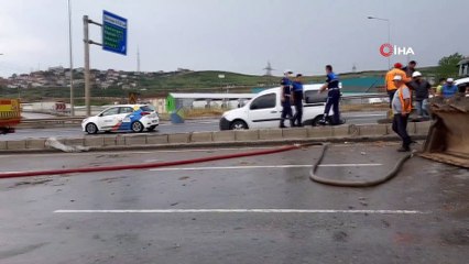 Yağış sonrası D-100 karayolu sular altına kaldı