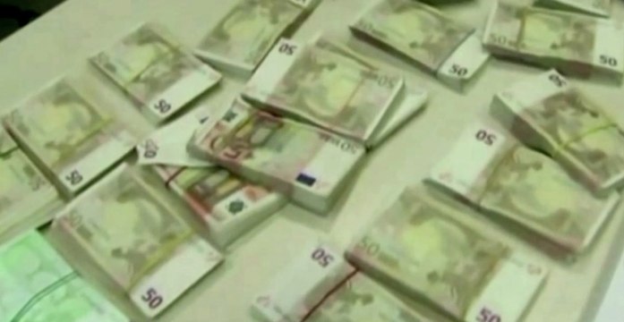 Napoli - Interessi fino al 275 per cento: tre arresti per usura (19.06.20)