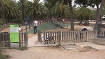 Barcelona reabre los parques infantiles