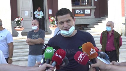 Durrës, banorët protestë për pallatin të anuar nga tërmeti kërkojnë ndërhyrjen e autoriteteve