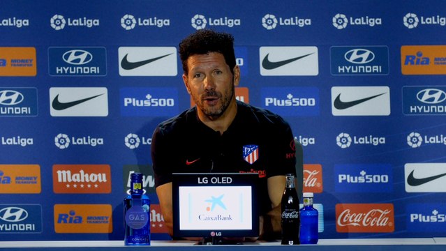 Simeone: Llorente en su vida se imaginó poder jugar de delantero
