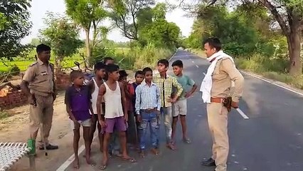 देश के जवानों की शहादत का बदला लेने चले मासूम
