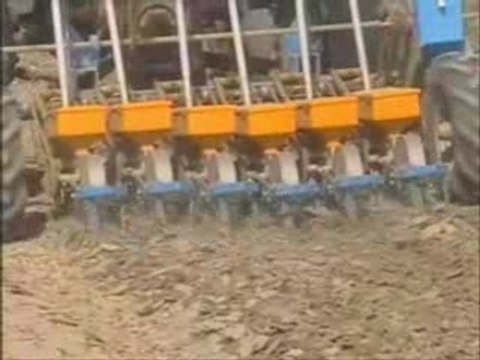 seminatrice per cipolla omia tel 0883 331038