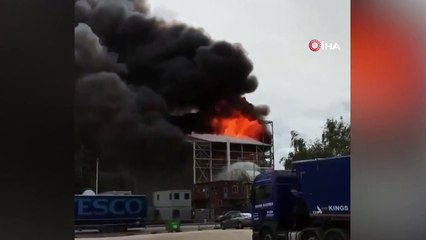 - İngiltere’de yağ fabrikasında patlama: 3 yaralı