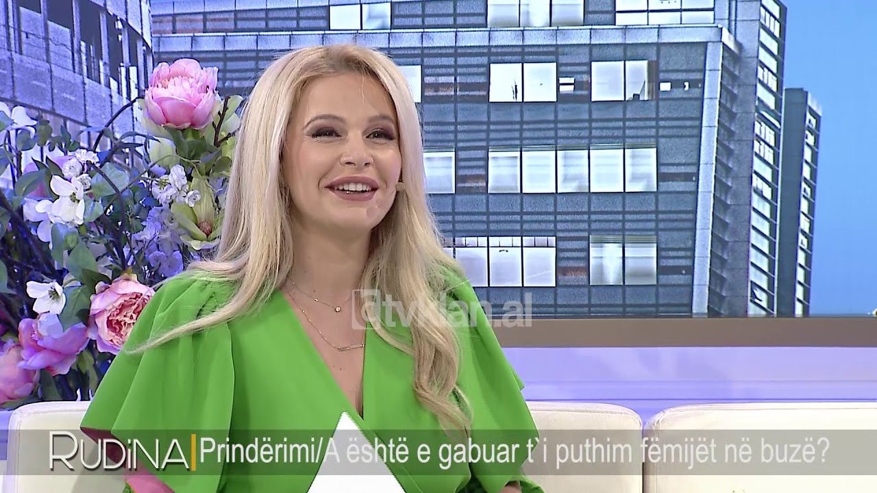 “A duhet baballaret t`i lajne vajzat ne dush”,...