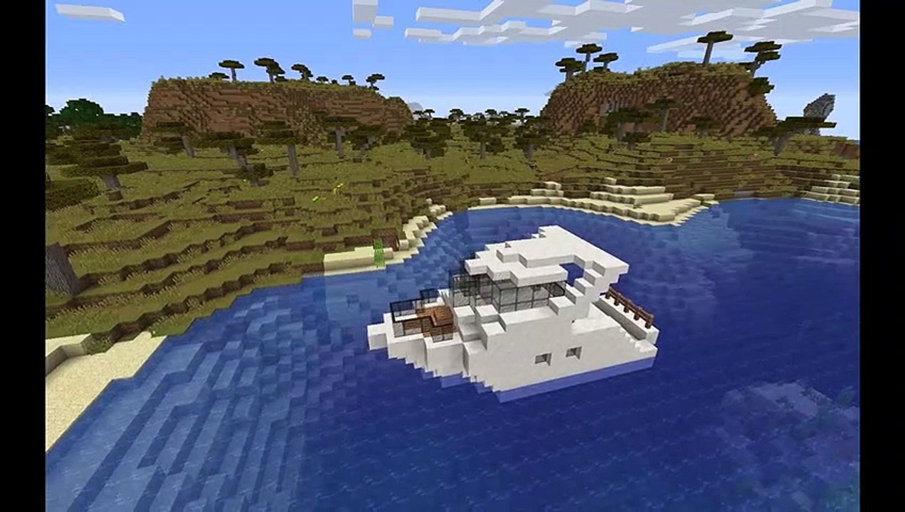 How to build a YACHT in Minecraft (Easy Builds)