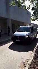 El personal del hospital Perrando despide al doctor Miguel Duré, jefe del servicio de terapia