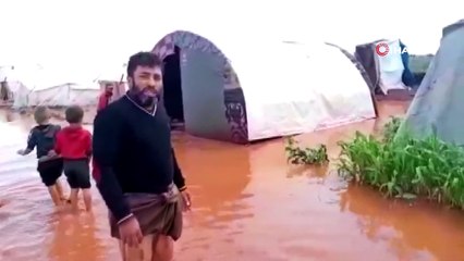 - İdlib'de mülteci kamplarını sel ve fırtına vurdu, 3 çocuk öldü