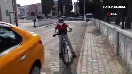 Kimliğini evde unutan öğrenciyi bisikleti kurtardı