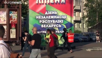 لوكاشينكو نحو ولاية سادسة؟ شرطة بيلاروس تعتقل أنصارا للمعارضة وصحافيين