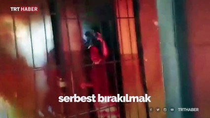 Bolivya'da mahkumlar hapishaneyi ateşe verdi