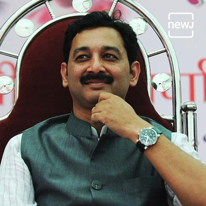 Watch : MP Sambhajiraje Bhosale Helping Farmers