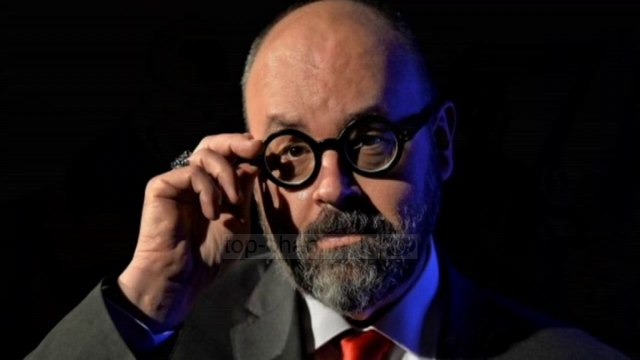Top News - Gjigandi i penës/ Shuhet spanjolli Carlos Ruiz Zafon