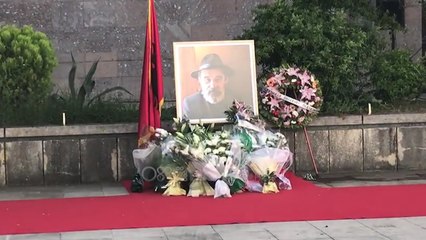 Ora News - Lamtumira e fundit për Moikom Zeqo, Meta: I dha shoqërisë shumë më tepër se mori