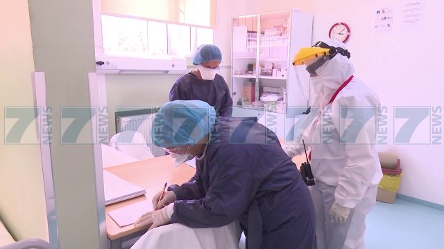 MALI I ZI MBYLL SERISH KUFIJTE, HYJNE VETEM ATA QE KANE TEST NEGATIV - News, Lajme - Kanali 7