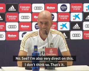 Télécharger la video: Zidane dismisses Pique’s suggestion that referees favour Real Madrid