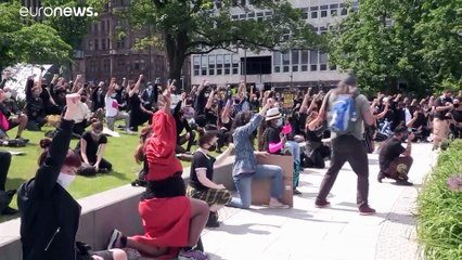 Акции против расизма и памятников