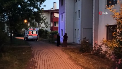 Genç kadın evinde ölü bulundu
