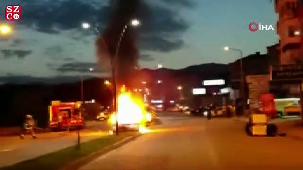 Edremit’te otomobil cayır cayır yandı