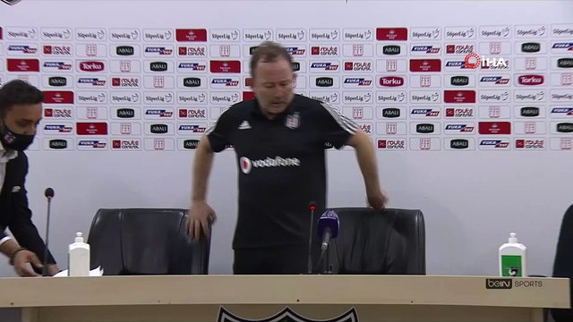 Sergen Yalçın: “Beşiktaş şampiyonluğa oynayan bir kadro kuracak”