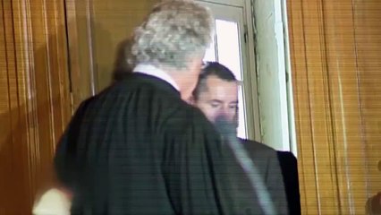 Faites entrer l'accusé