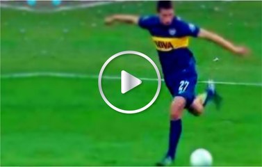 El golazo de  Jonathan Calleri de rabona desde casi fuera del área