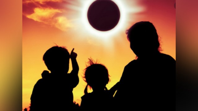 Surya Grahan 21 June 2020: सूर्यग्रहण का नजारा कैसे देखें | Boldsky