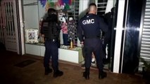 Ladrões arrombam loja de roupas infantis no Centro e furtam vários produtos