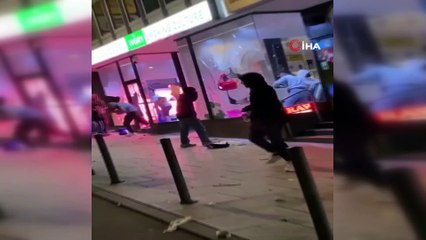 - Almanya'da yüzlerce kişi mağazalara saldırdı- Polis ile eylemciler arasında çatışma çıktı