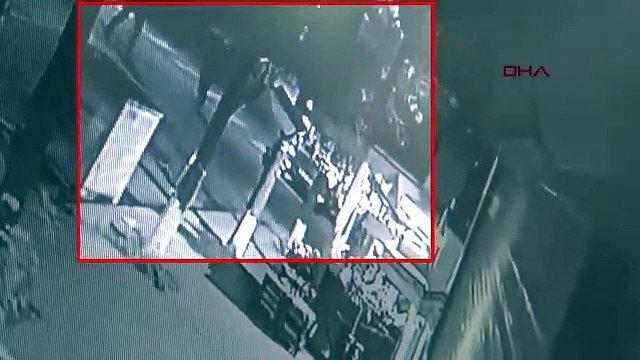 Esenyurt’ta korkunç cinayet kamerada; 10 yerinden bıçakladılar